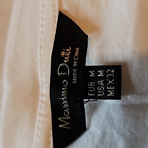 NWOT Mossimo Dutti women's t-shirt. Size M. - Picture 5 of 6
